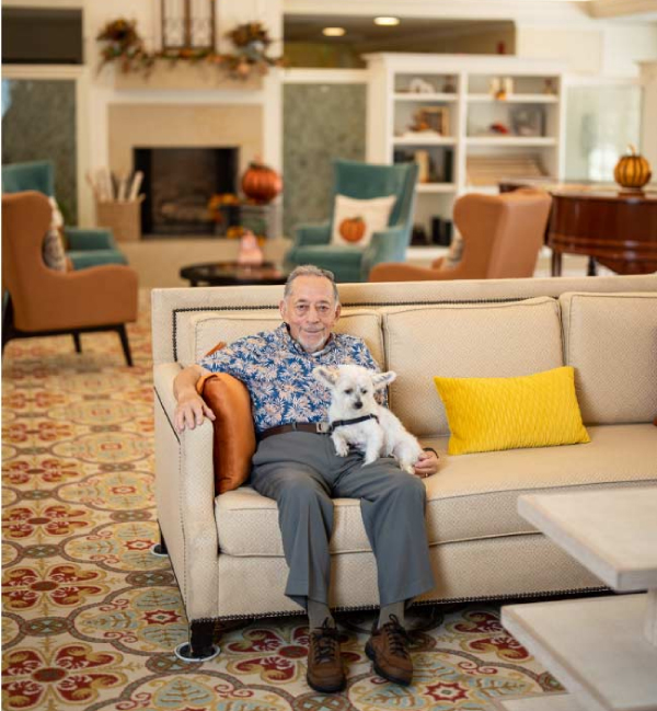 assisted-living-in-glendace elder enjoying with his dog a senior living community in glendale, ca offering various care levels and financial support options.