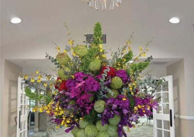 flowers on the table on the living room of ararat gardens